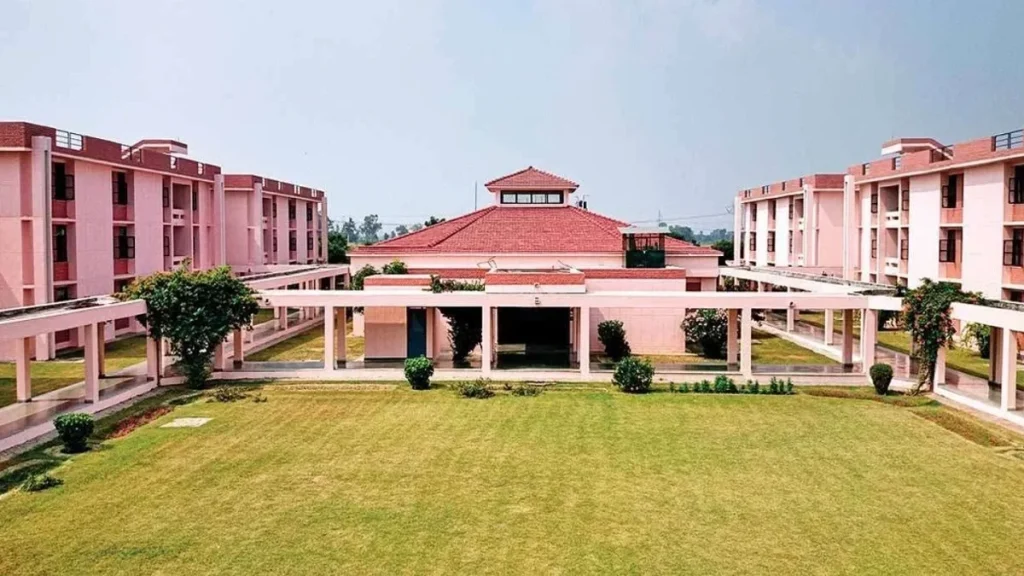 IIT Kanpur
